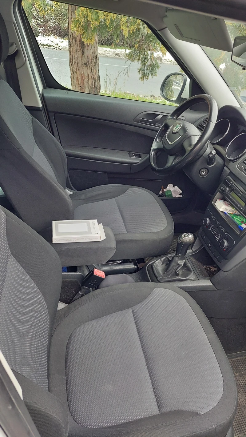 Skoda Yeti 1.8 TSI /4x4/, снимка 17 - Автомобили и джипове - 52631582