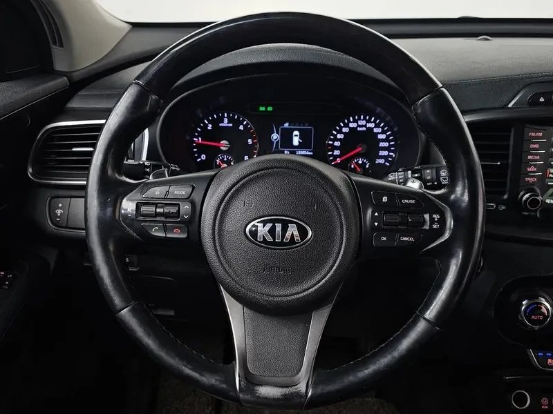 Kia Sorento Diesel 2.0 2Wd Noblesse, снимка 13 - Автомобили и джипове - 55233267