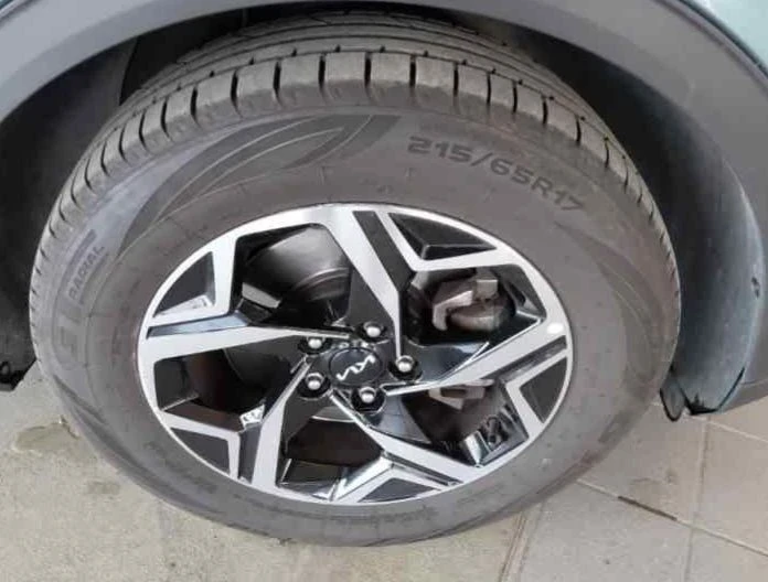 Kia Sportage 1.6 CRDI.MHEV.KAMERA.NAVI.LED, снимка 8 - Автомобили и джипове - 56240818
