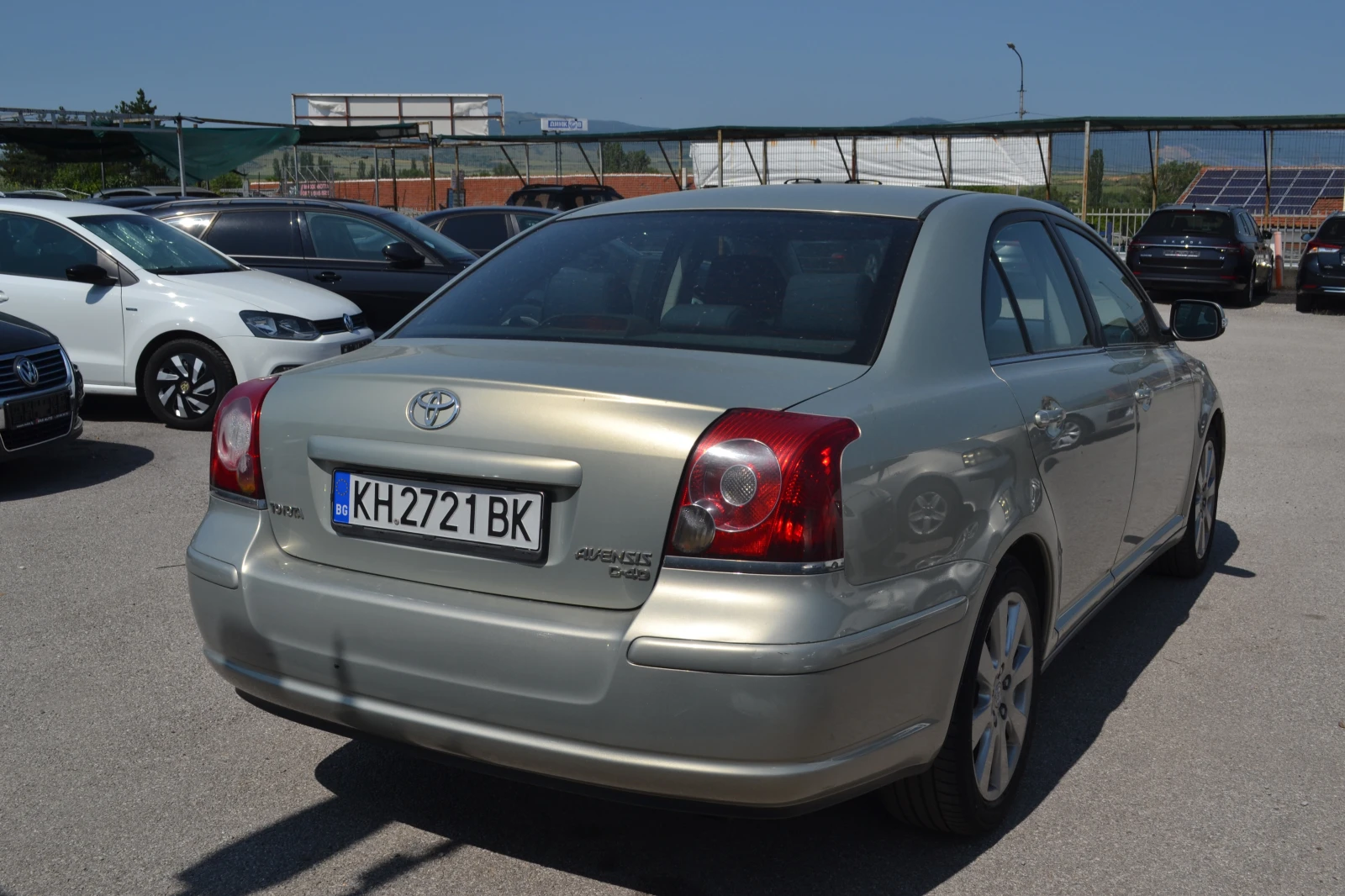 Toyota Avensis 2.2D-4D - изображение 4