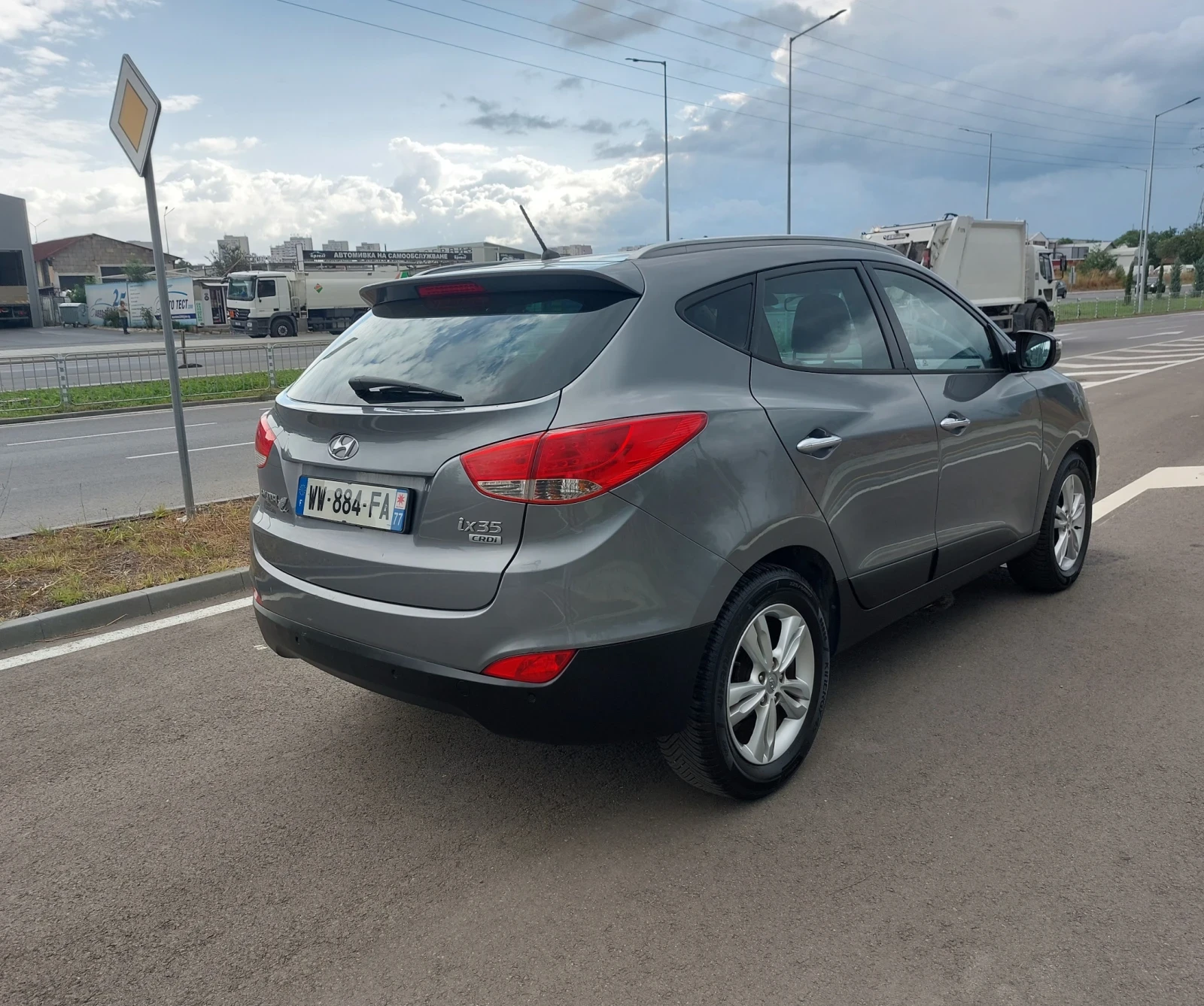 Hyundai IX35 1.7 Dizel - изображение 6