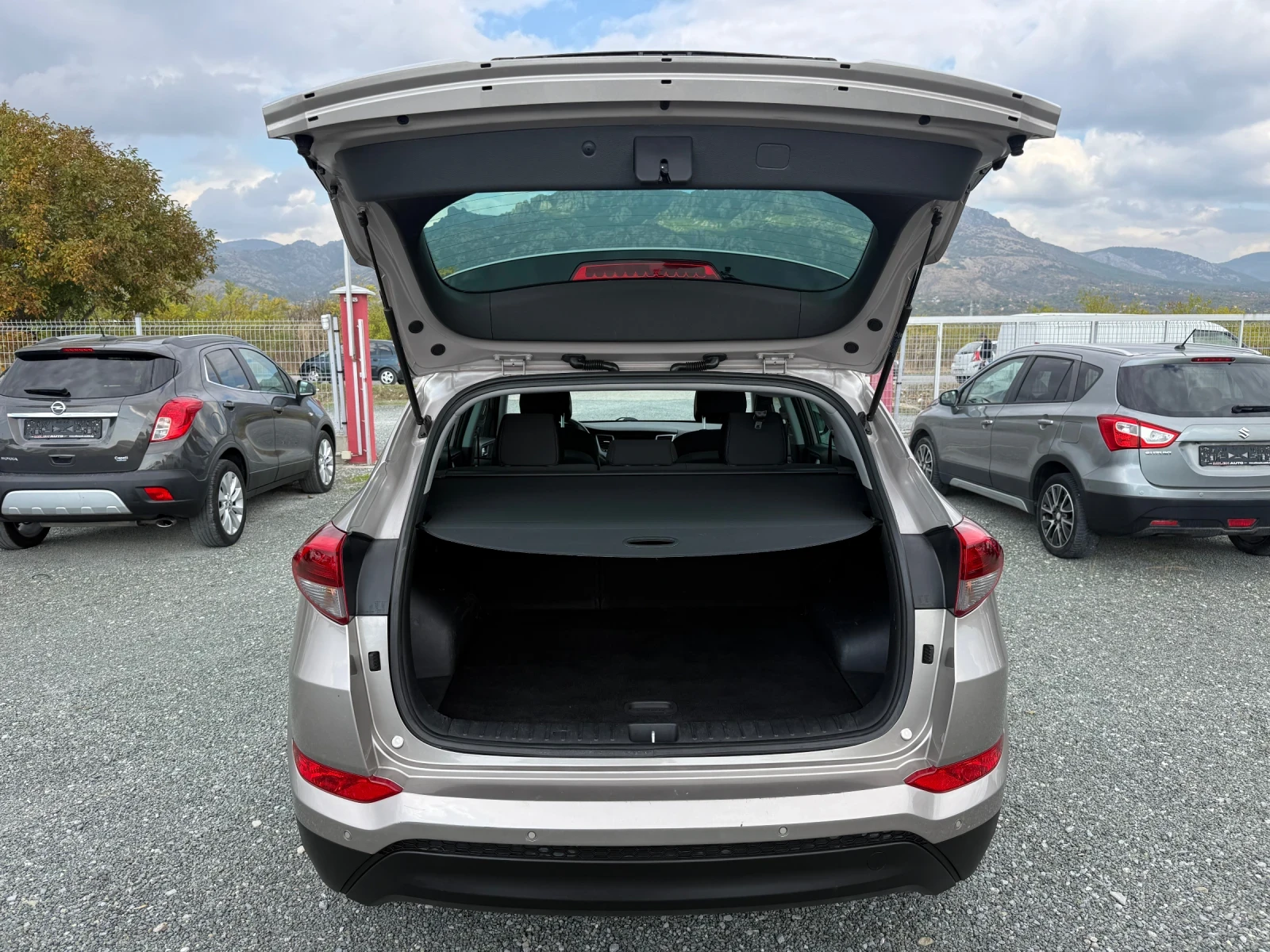 Hyundai Tucson ( ) | Mobile.bg   13