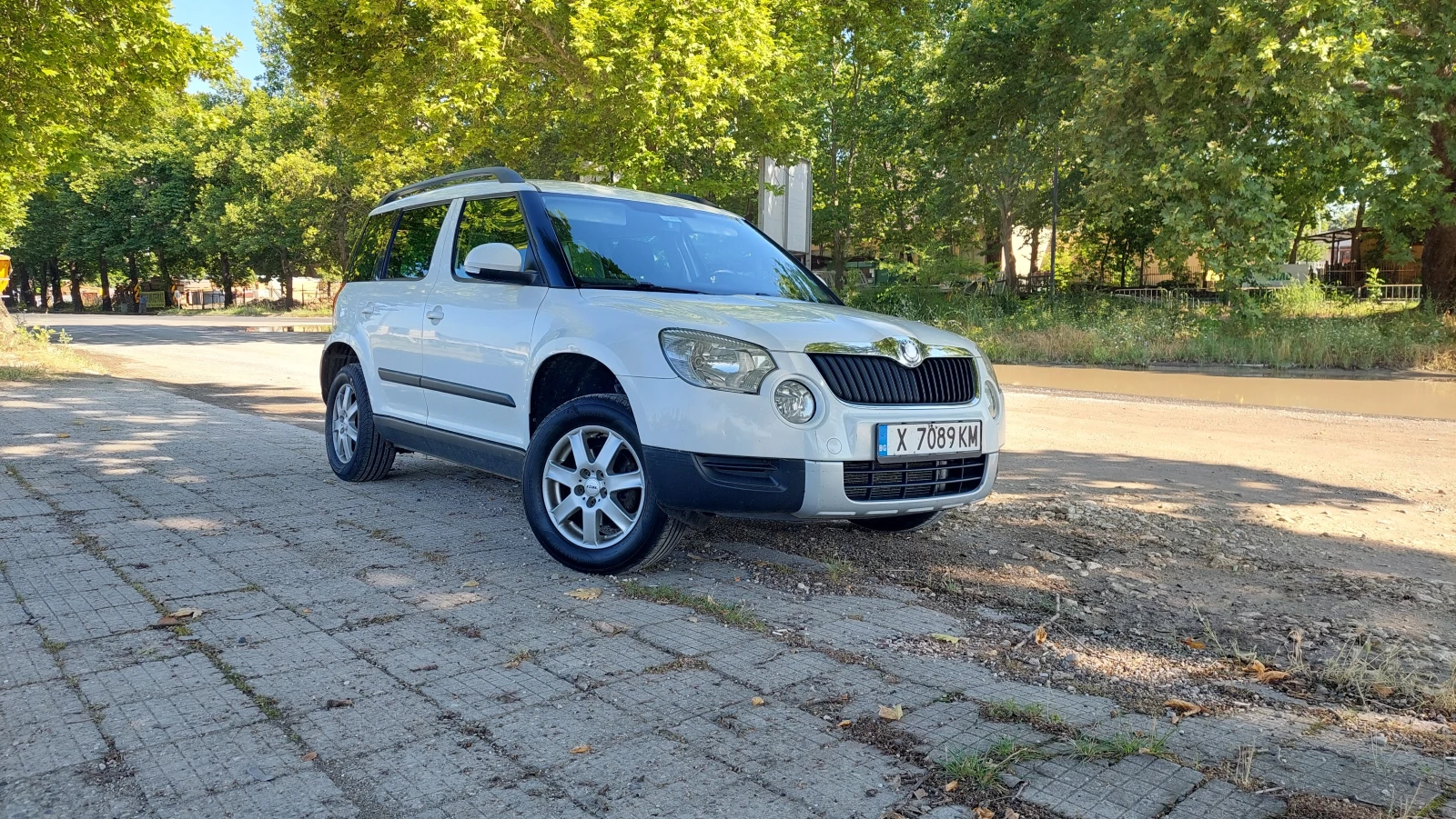 Skoda Yeti 1.8 TSI 4x4 - изображение 2