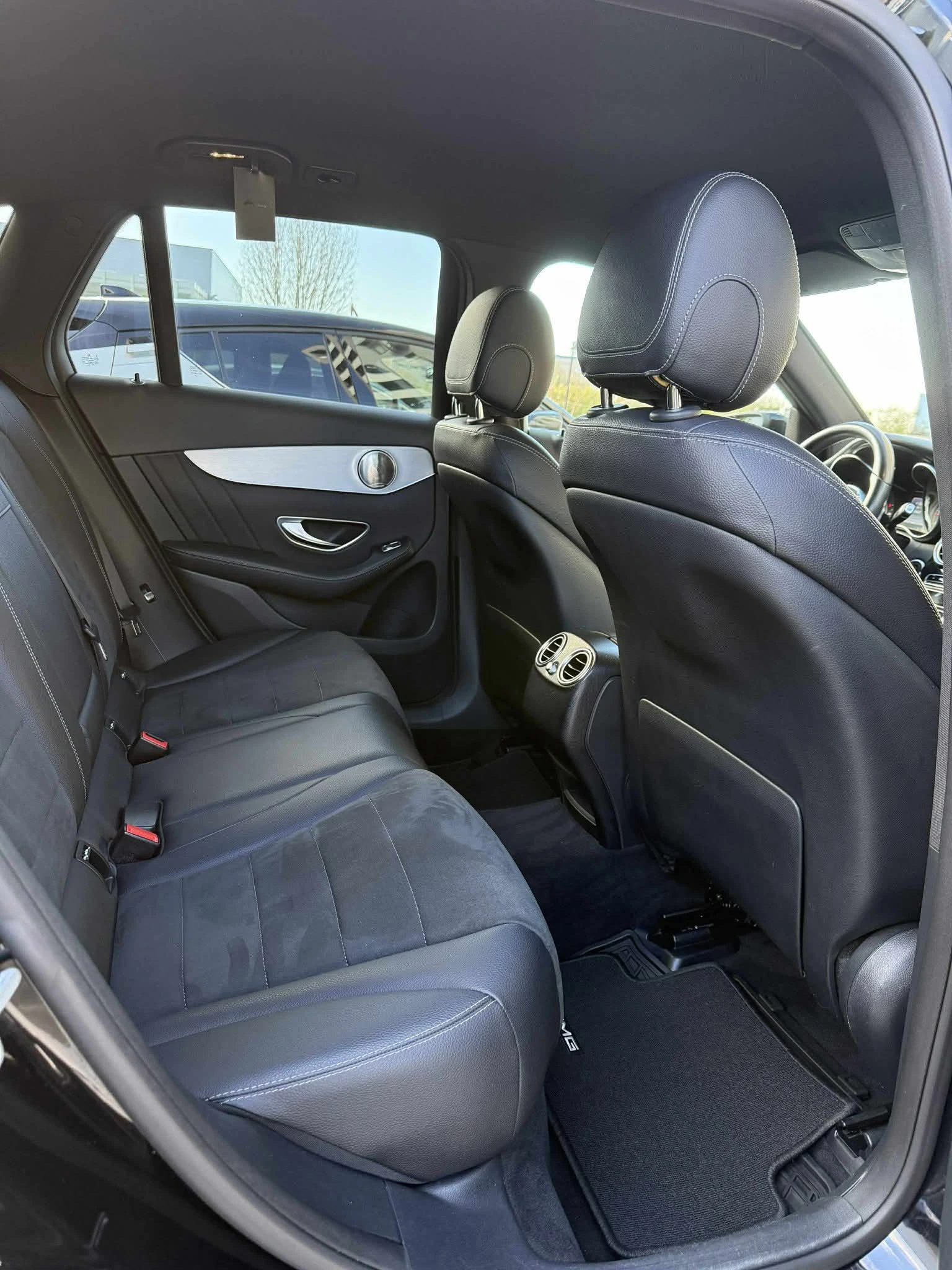 Mercedes-Benz GLC 220 * 4 Matic* 9-G tronic* , снимка 13 - Автомобили и джипове - 54445273