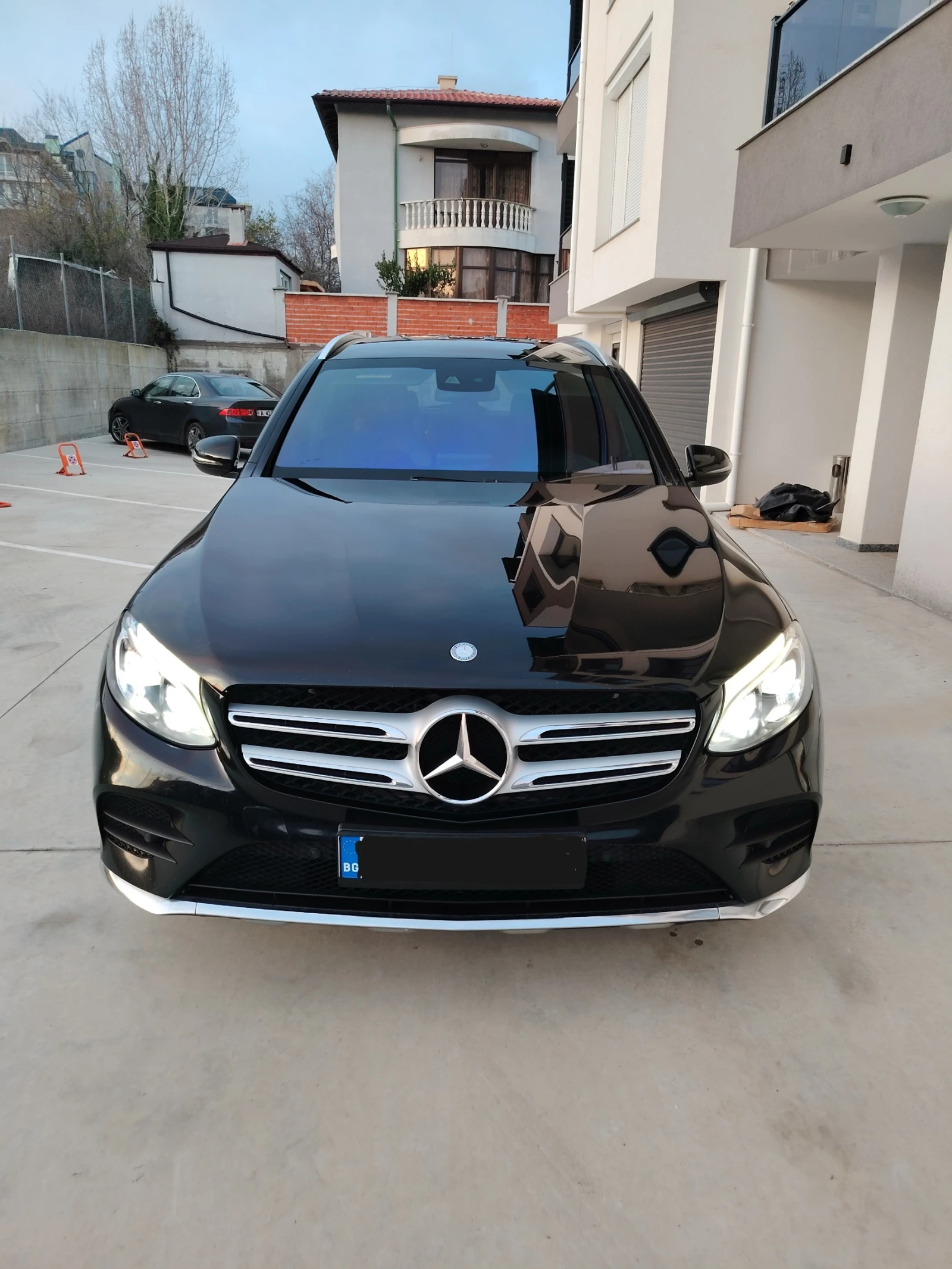Mercedes-Benz GLC 220 * 4 Matic* 9-G tronic* , снимка 5 - Автомобили и джипове - 54445273