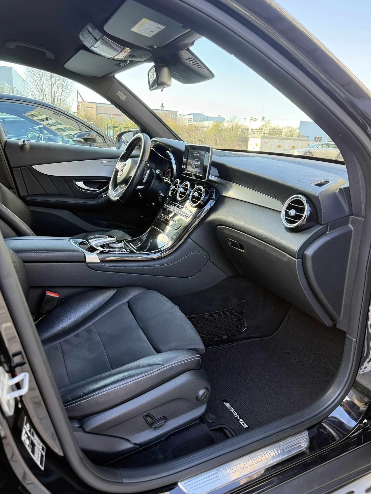 Mercedes-Benz GLC 220 * 4 Matic* 9-G tronic* , снимка 10 - Автомобили и джипове - 54445273