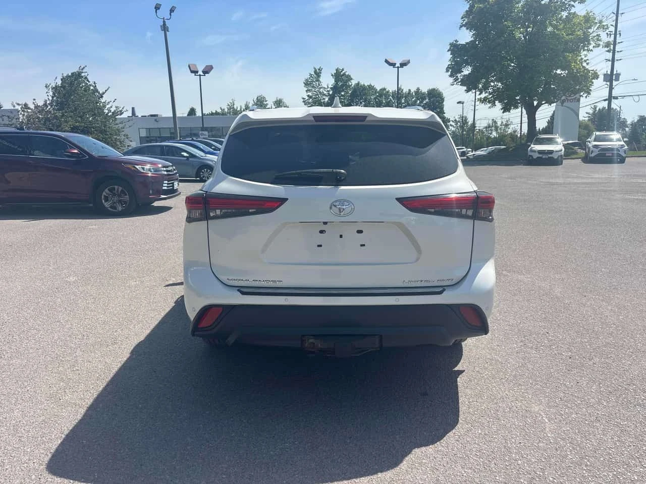Toyota Highlander * Limited * ПОДГРЕВИ * ШИБИДАХ * CARFAX, снимка 4 - Автомобили и джипове - 54794575
