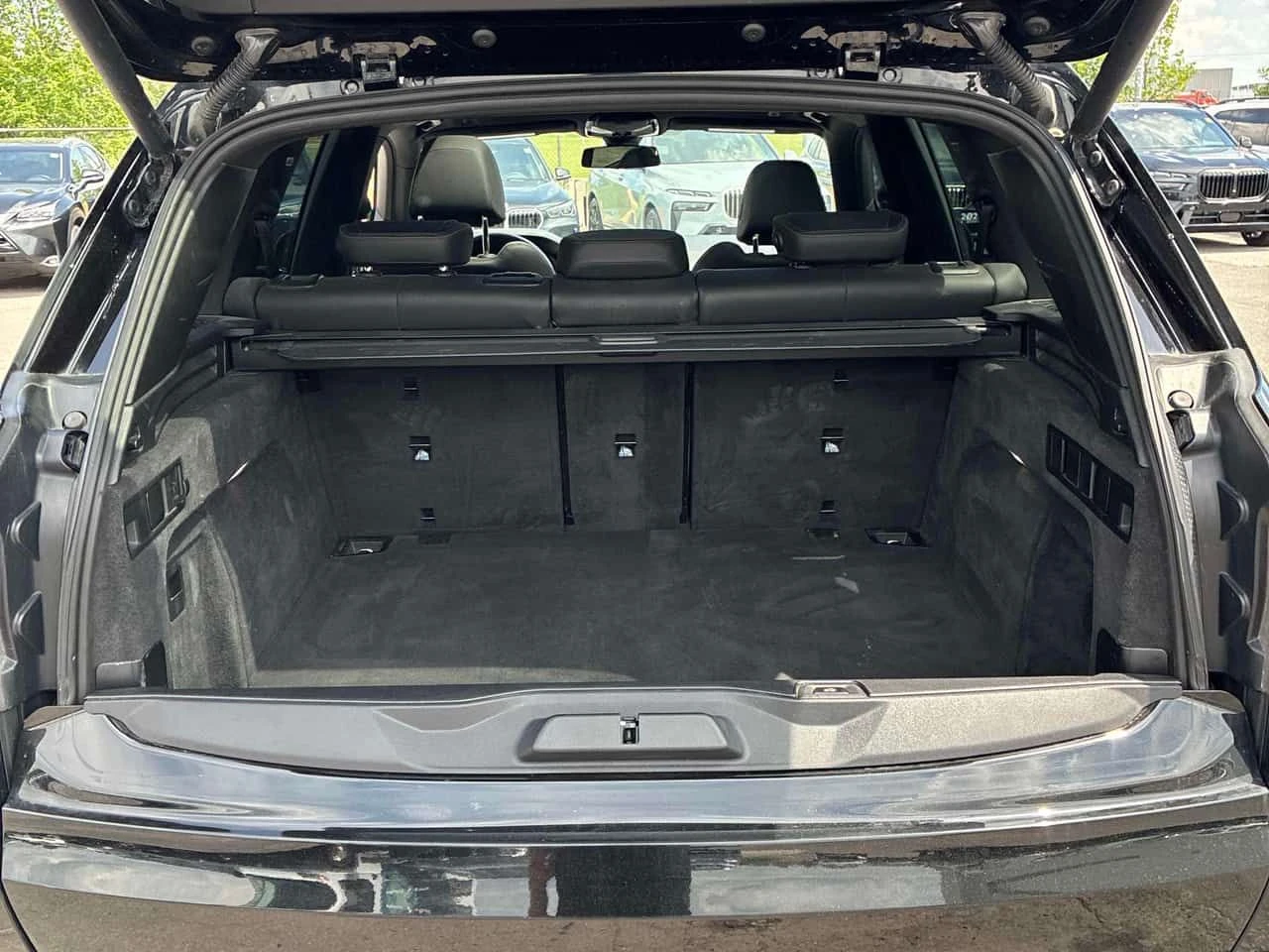 BMW X5 xDrive40i/ПАНОРАМА/ПРЕДСТАВИТЕЛСТВО НА BMW, снимка 14 - Автомобили и джипове - 55240124