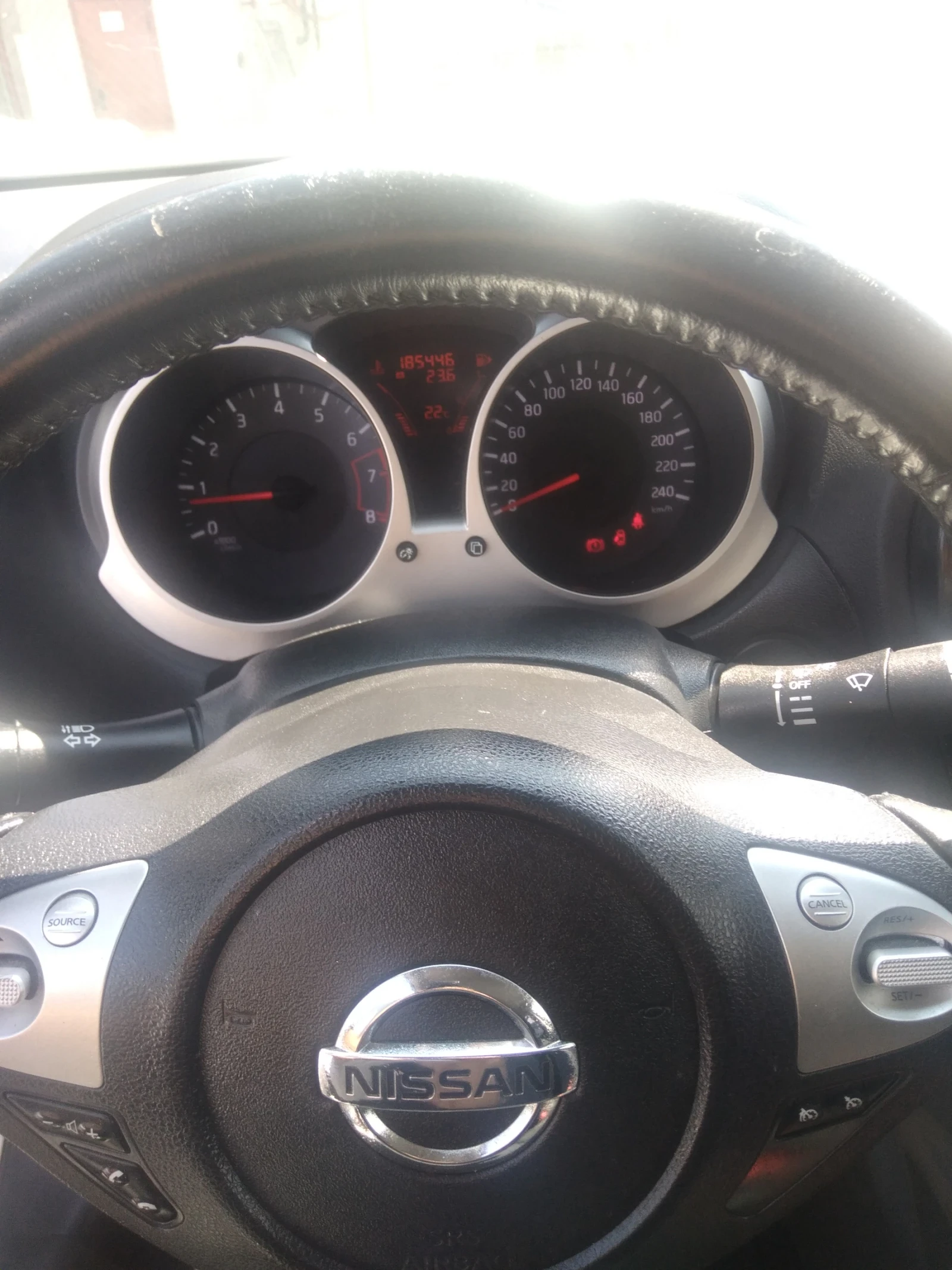 Nissan Juke, снимка 8 - Автомобили и джипове - 55446553