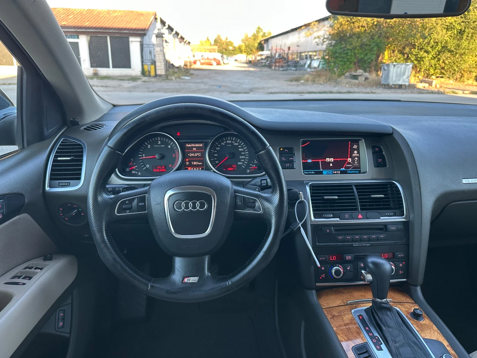 Audi Q7 3.0d NAVI ITALY, снимка 14 - Автомобили и джипове - 55771402