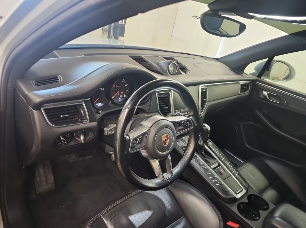 Porsche Macan GTS* AWD* BOSE* Lane assist* Back cam* , снимка 8 - Автомобили и джипове - 56085058