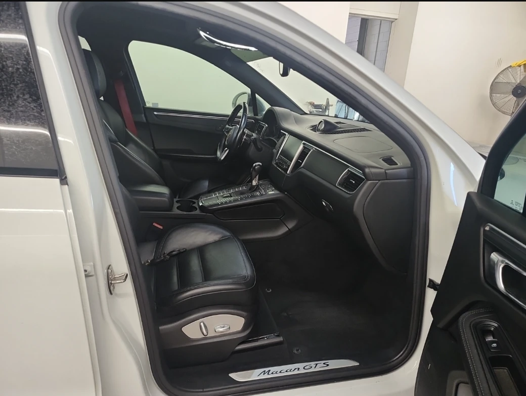 Porsche Macan GTS* AWD* BOSE* Lane assist* Back cam* , снимка 11 - Автомобили и джипове - 56085058