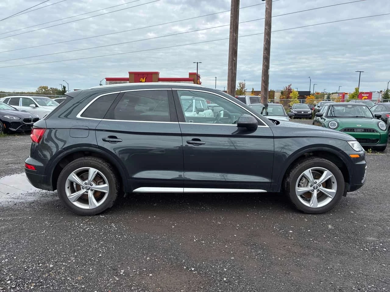 Audi Q5 Progressiv | CARFAX | БЕЗ ИНЦИДЕНТИ, снимка 4 - Автомобили и джипове - 56345375