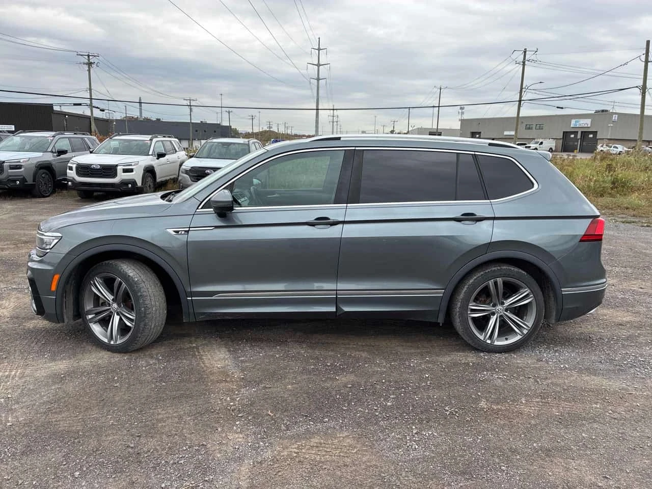 VW Tiguan R LINE * Highline * CARFAX * ����������� | Mobile.bg � ����������� 2
