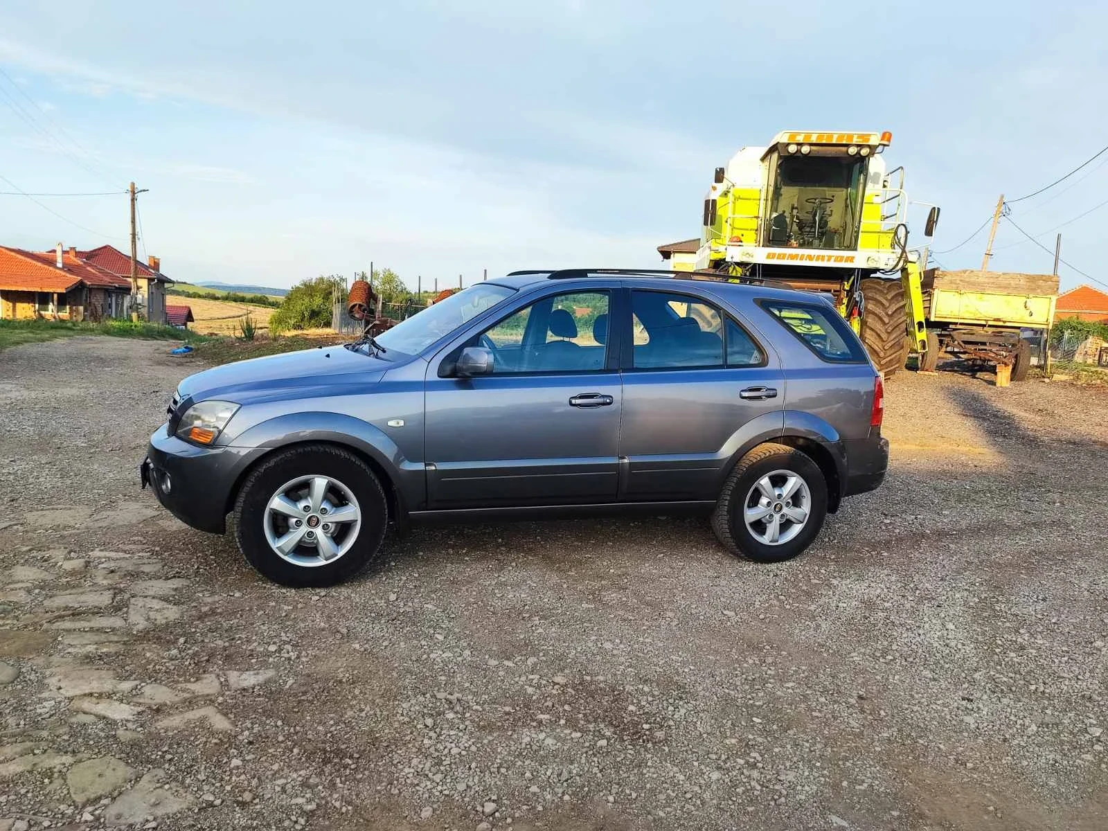 Kia Sorento, снимка 3 - Автомобили и джипове - 56526565
