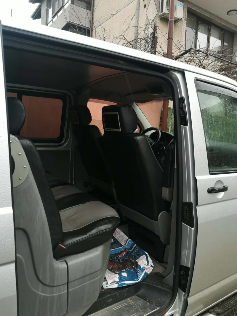 VW T5, снимка 7 - Бусове и автобуси - 53597719