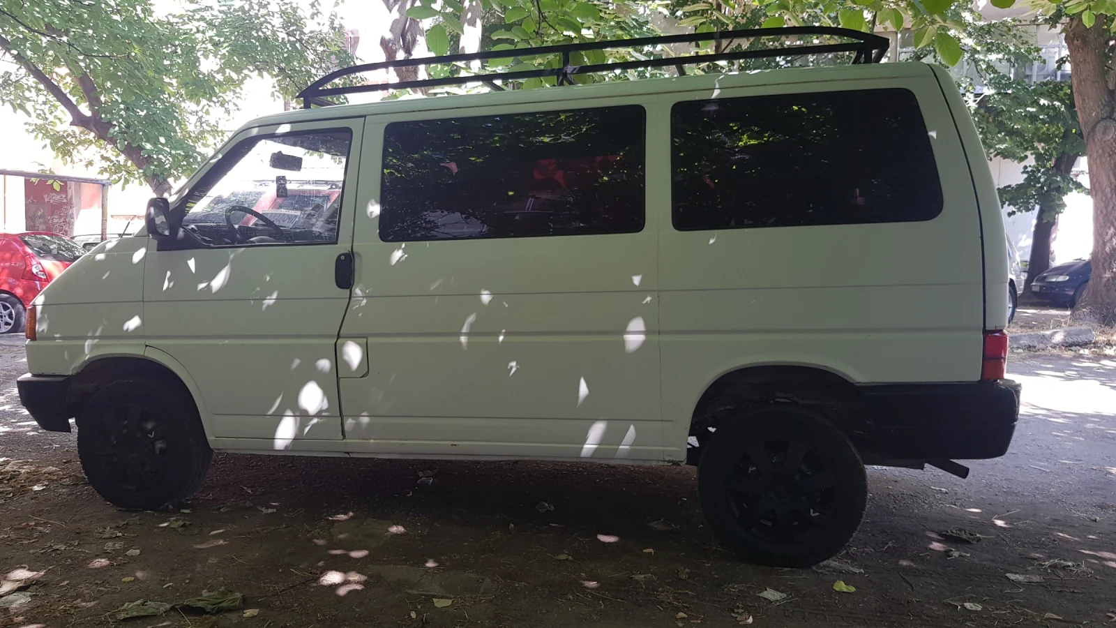 VW Transporter 1.9 TD - изображение 9