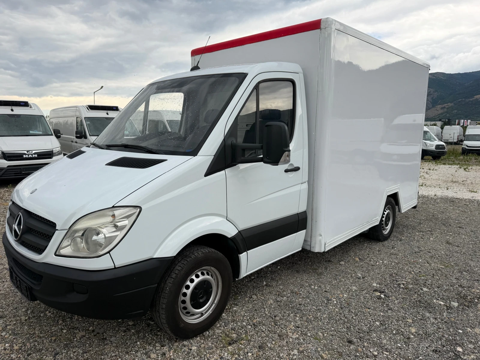 Mercedes-Benz Sprinter 313!РАМПА!РЕАЛНИ КМ!