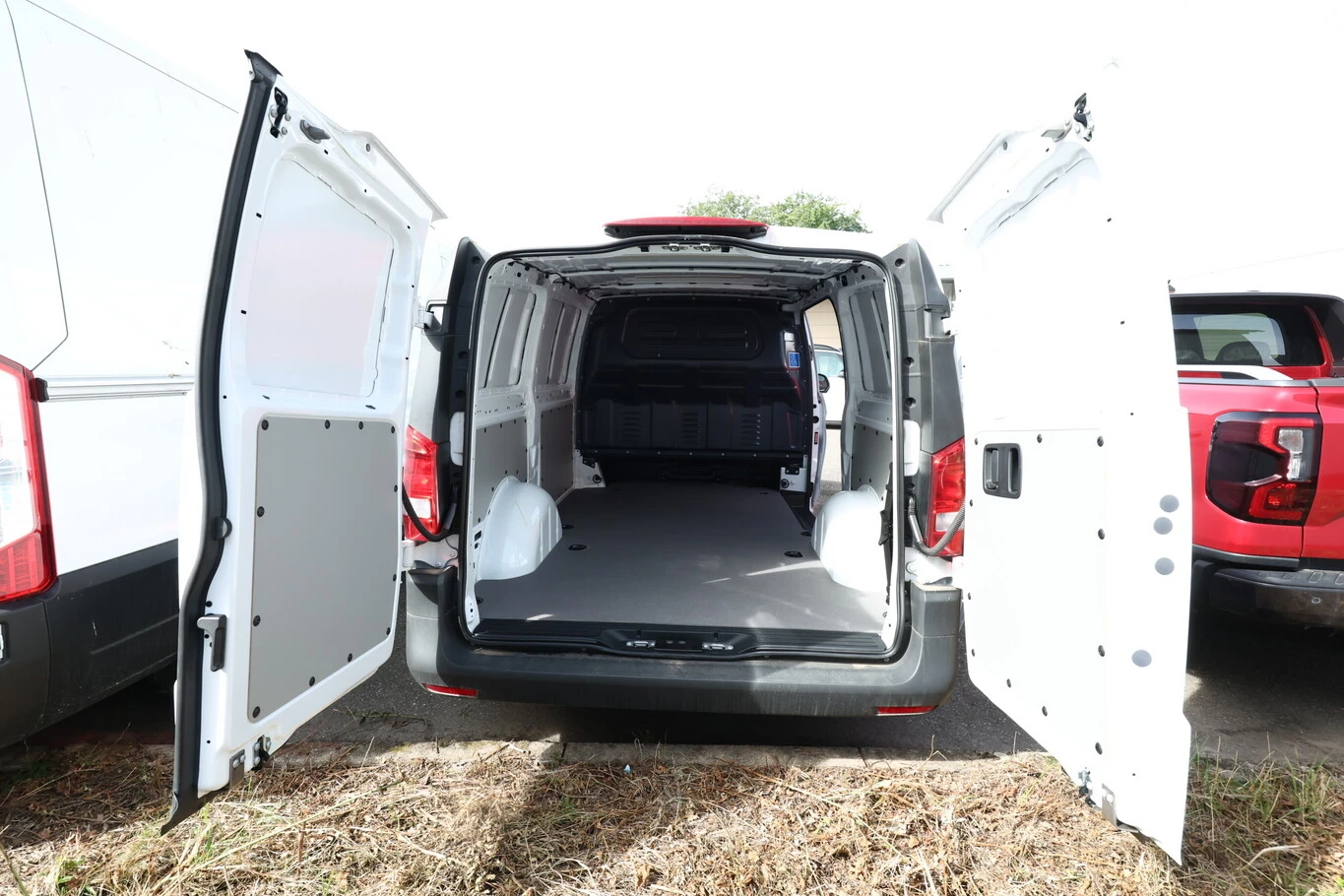 Mercedes-Benz Vito 112, снимка 12 - Бусове и автобуси - 56665951