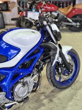 Suzuki Gladius  SFV650 ABS A2 AKRAPOVIC Нов внос от ШВЕЙЦАРИЯ!!!, снимка 10