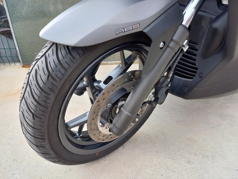 Yamaha X-max 250 ABS Нов !!!!!, снимка 9 - Мотоциклети и мототехника - 46355557