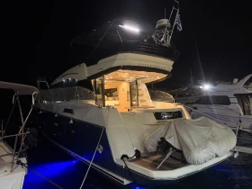 Моторна яхта Beneteau Monte Carlo 5, снимка 1