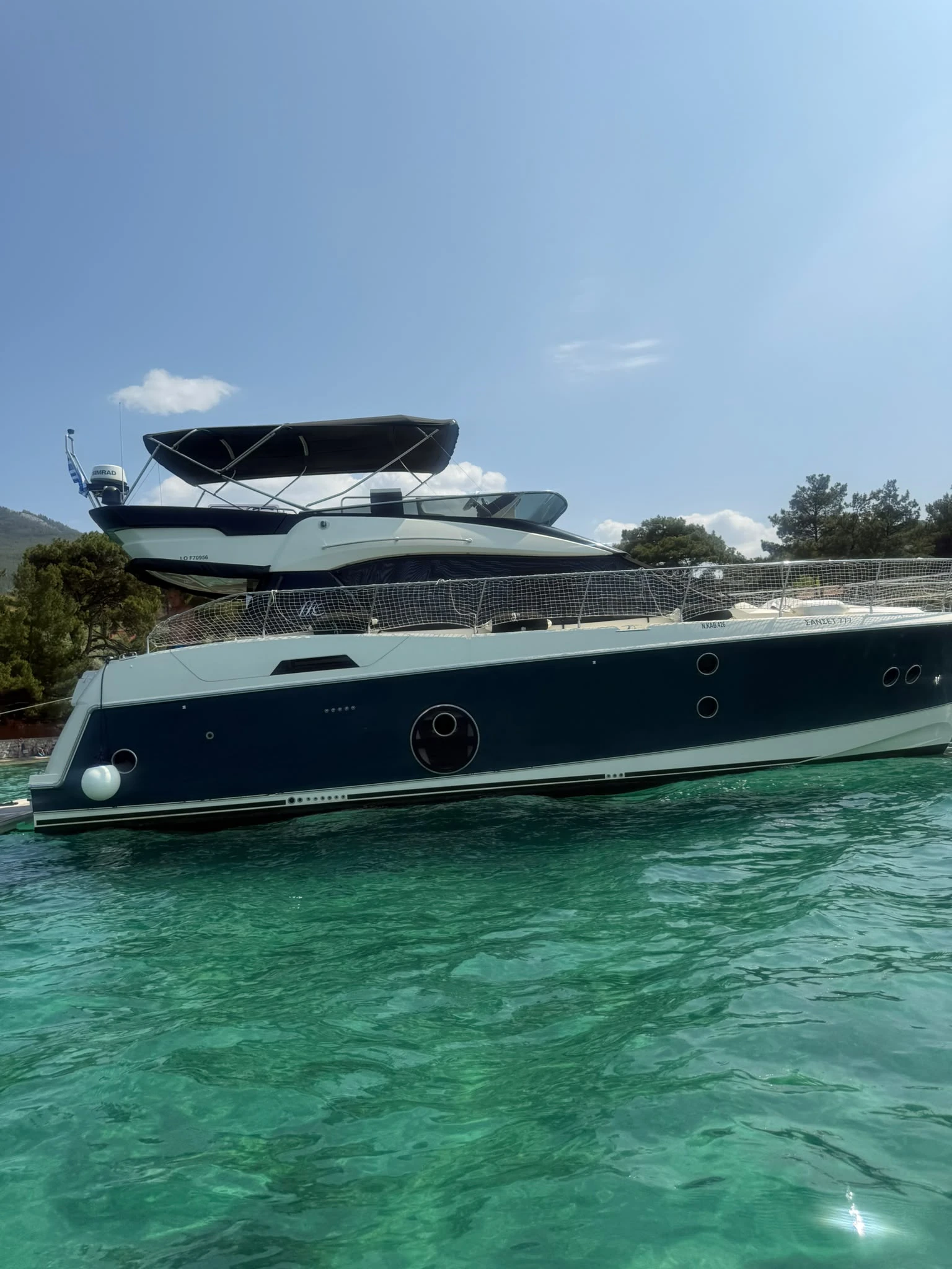 Моторна яхта Beneteau Monte Carlo 5, снимка 4 - Воден транспорт - 55744687
