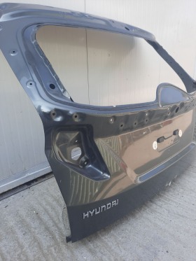 Заден капак (пета врата), и броня за Hyundai Tucson Hybrid 2021,22, снимка 1 - Части - 44970556