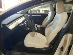 Tesla Model 3 AWD* LONG* RANGE* DUAL* MOTOR* ПАНО* ПОДГРЕВ* , снимка 8