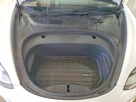Tesla Model 3 AWD* LONG* RANGE* DUAL* MOTOR* ПАНО* ПОДГРЕВ* , снимка 11