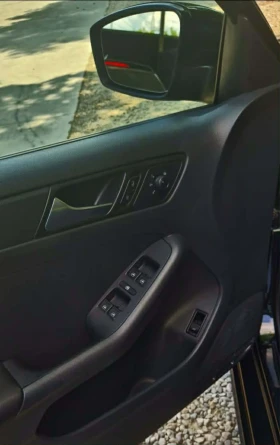VW Jetta 2.0Газ/Бензин 115к.с, снимка 8