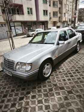 Mercedes-Benz E 200 - 4500 € / 8801.24 лв. - 28335701 5