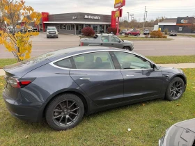 Tesla Model 3 Long Range/CARFAX/ФИНАНСИРАНЕ | Auto.bg — изображение 3