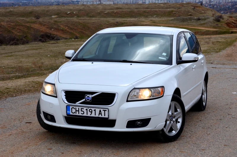 Volvo V50, снимка 6 - Автомобили и джипове - 49380299