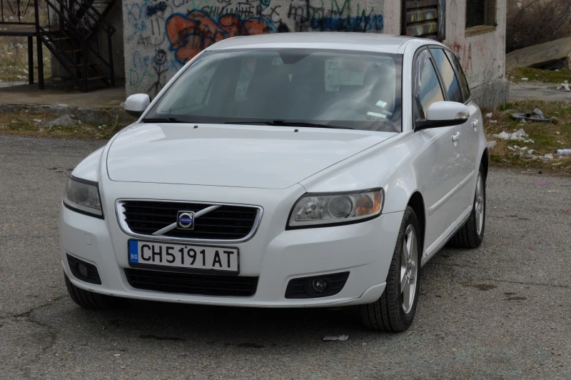 Volvo V50, снимка 1 - Автомобили и джипове - 49380299