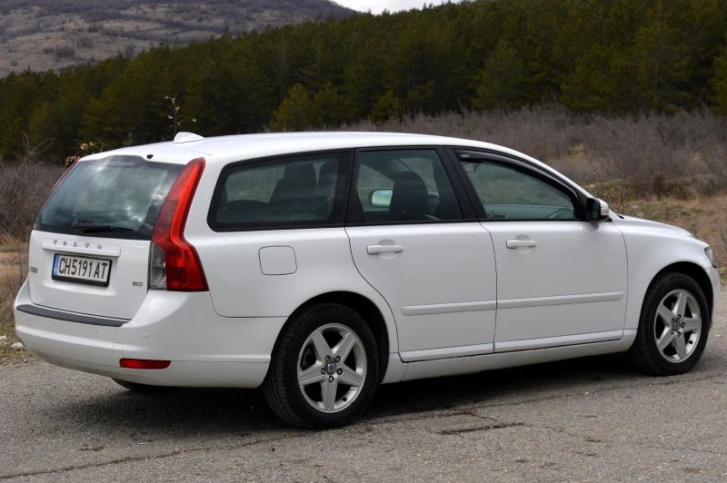 Volvo V50, снимка 7 - Автомобили и джипове - 49380299