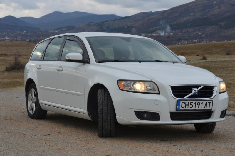 Volvo V50, снимка 14 - Автомобили и джипове - 49380299