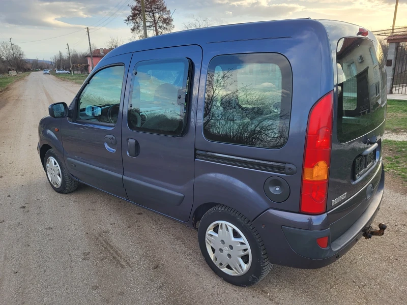 Renault Kangoo 1.5 DCI, снимка 6 - Автомобили и джипове - 49498843