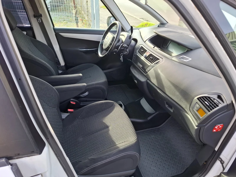 Citroen Grand C4 Picasso 2.0i 16v 7 места АВТОМАТ , снимка 8 - Автомобили и джипове - 51615069