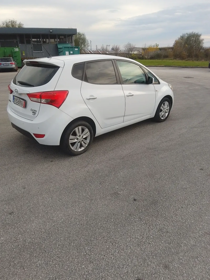 Hyundai Ix20 1.4/unikat, снимка 5 - Автомобили и джипове - 52598119