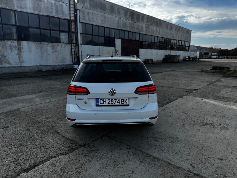 VW Golf 7.5 Virtual Cocpit, Distronic, Dynamic LED Headlig, снимка 7 - Автомобили и джипове - 52963858