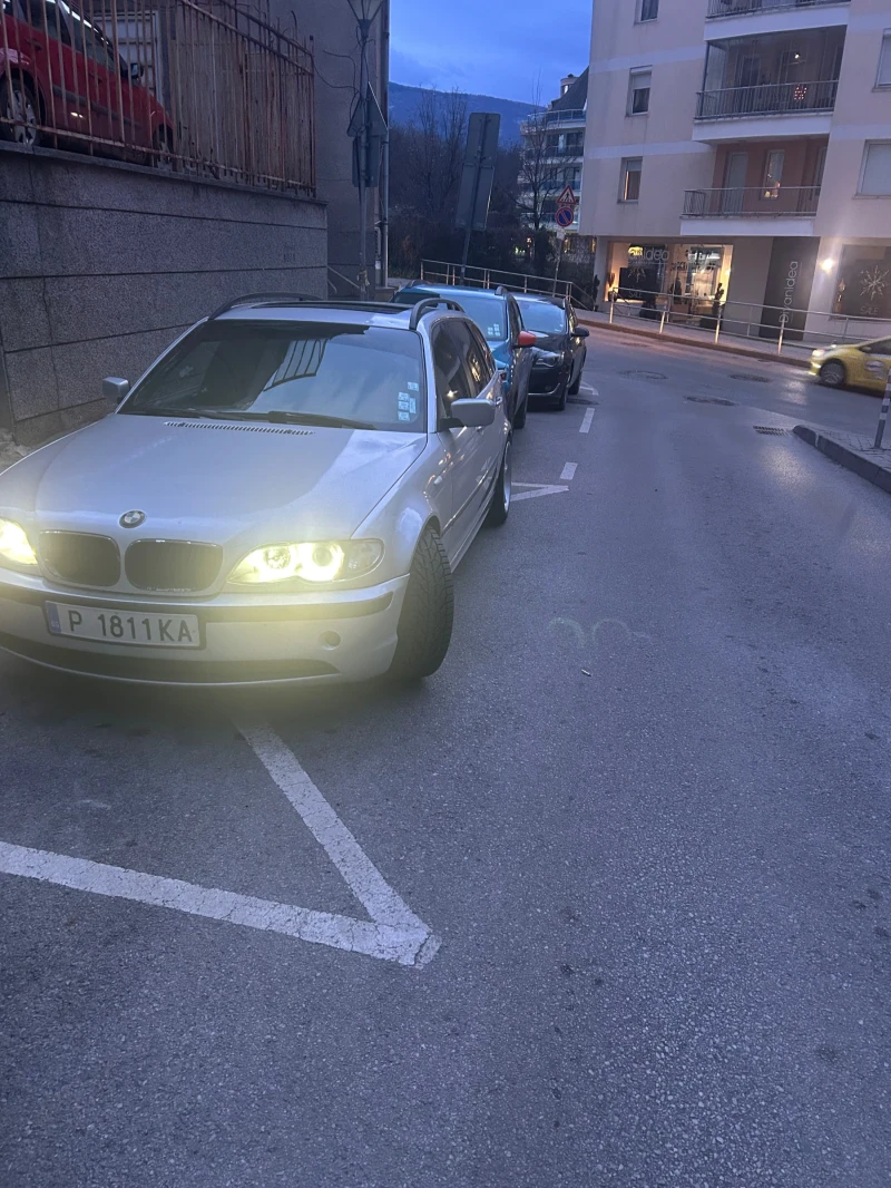 BMW 330, снимка 16 - Автомобили и джипове - 53225493