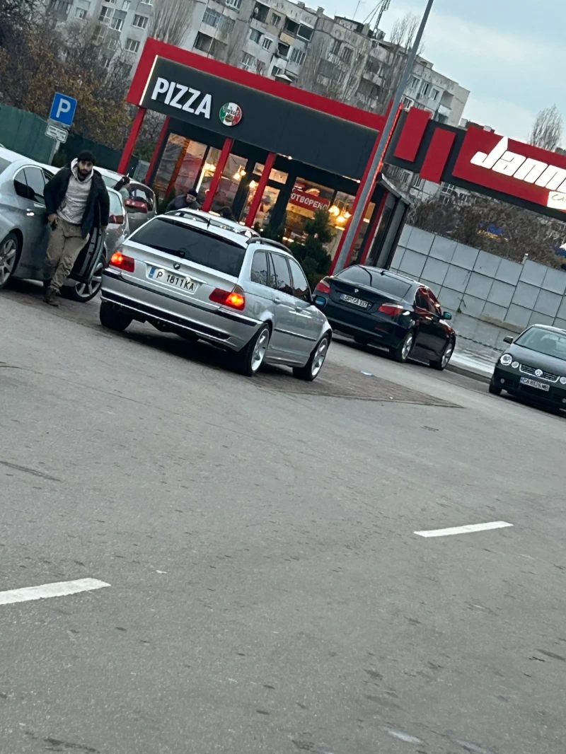 BMW 330, снимка 7 - Автомобили и джипове - 53225493