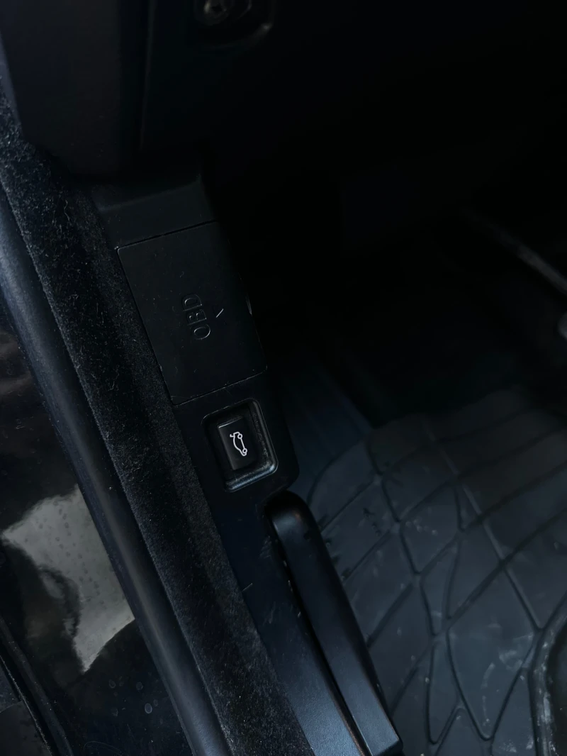 BMW 520 АВТОМАТ, ПАНОРАМА, ПОДГРЕВ - 8200 лв. - 39383972 | Car24.bg
