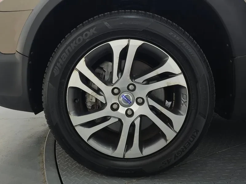 Volvo Xc70 D4 3Rd Generation, снимка 5 - Автомобили и джипове - 55220909