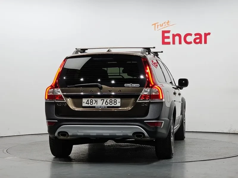 Volvo Xc70 D4 3Rd Generation, снимка 4 - Автомобили и джипове - 55220909