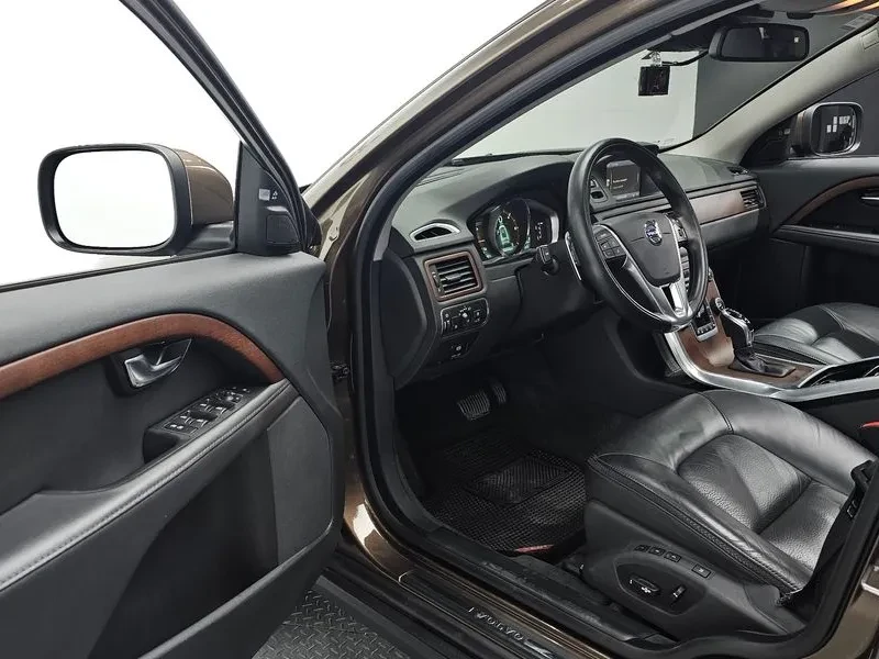 Volvo Xc70 D4 3Rd Generation, снимка 11 - Автомобили и джипове - 55220909