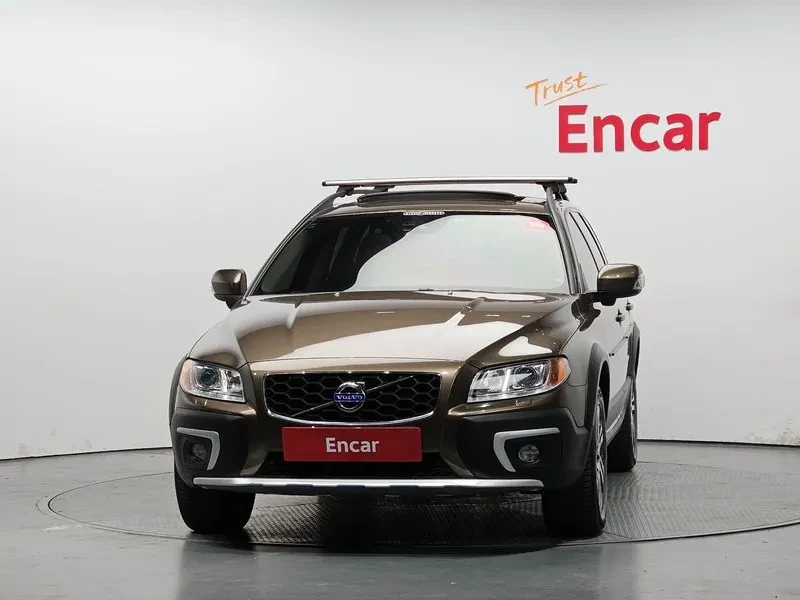 Volvo Xc70 D4 3Rd Generation, снимка 3 - Автомобили и джипове - 55220909