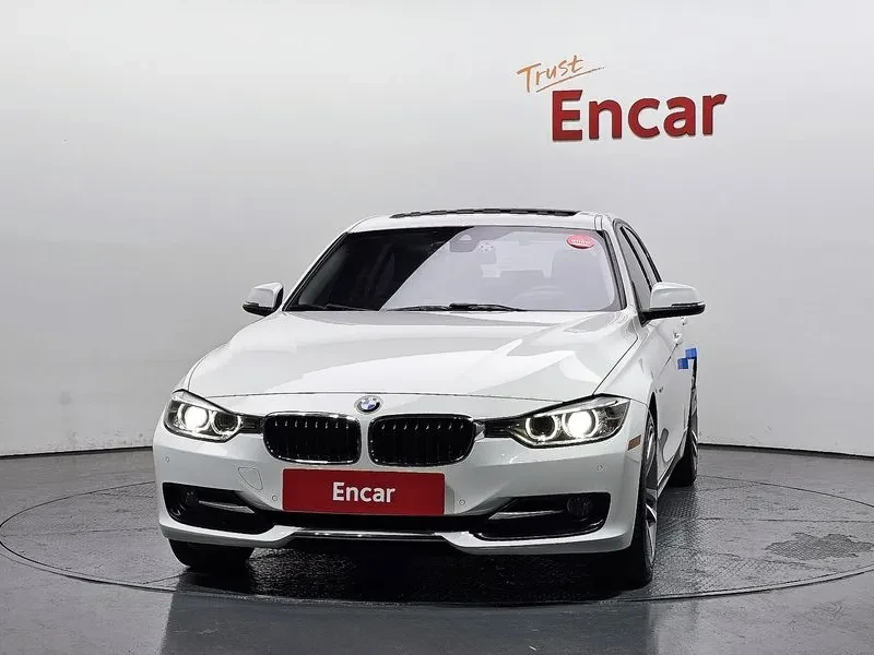 BMW 320 94K KM!, снимка 5 - Автомобили и джипове - 56293421