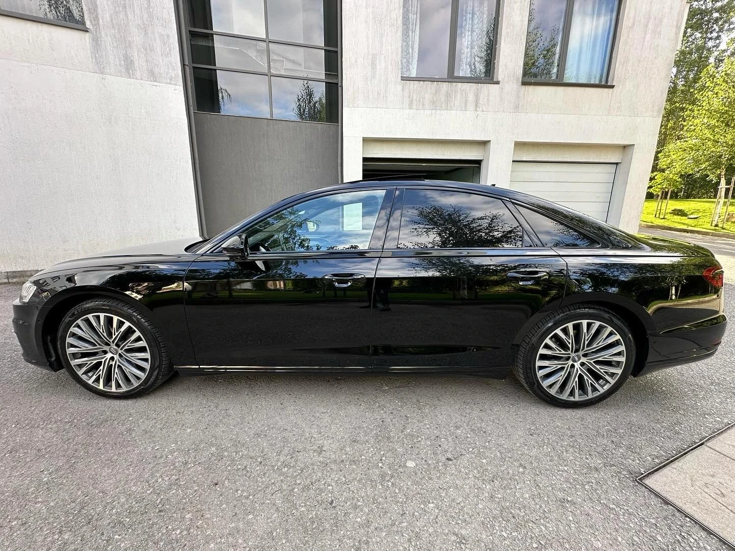 Audi A8 50TDI / FULL / 98000км - изображение 4